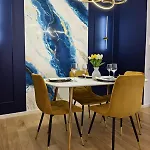 Apartment Art Deluxe - Private Parking *
