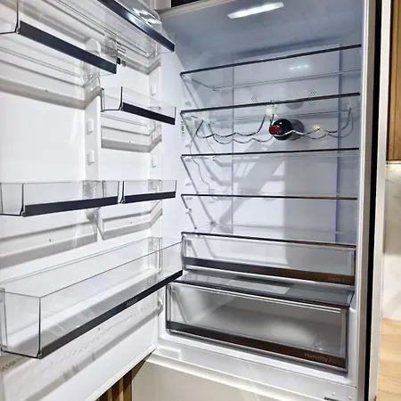 Apartment Art Deluxe - Private Parking Timisoara