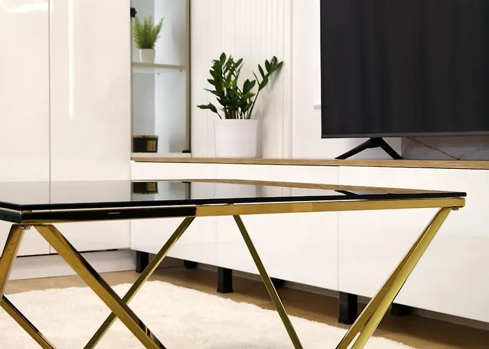 Art Deluxe - Private Parking *